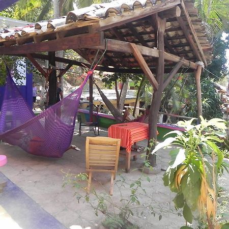 El Almendro Hotel Puerto Ángel Buitenkant foto
