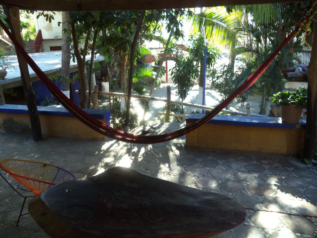 El Almendro Hotel Puerto Ángel Buitenkant foto