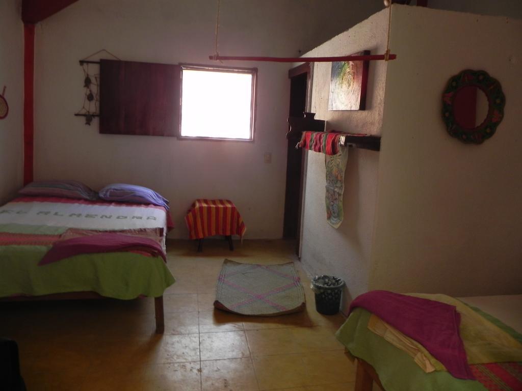 El Almendro Hotel Puerto Ángel Buitenkant foto